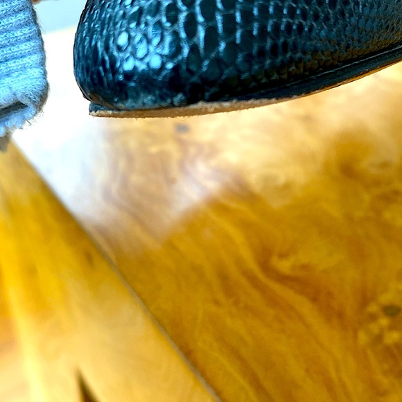 Ferragamo Slingback Pumps - Picture 7 of 10